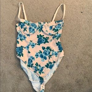 Body suit floral print